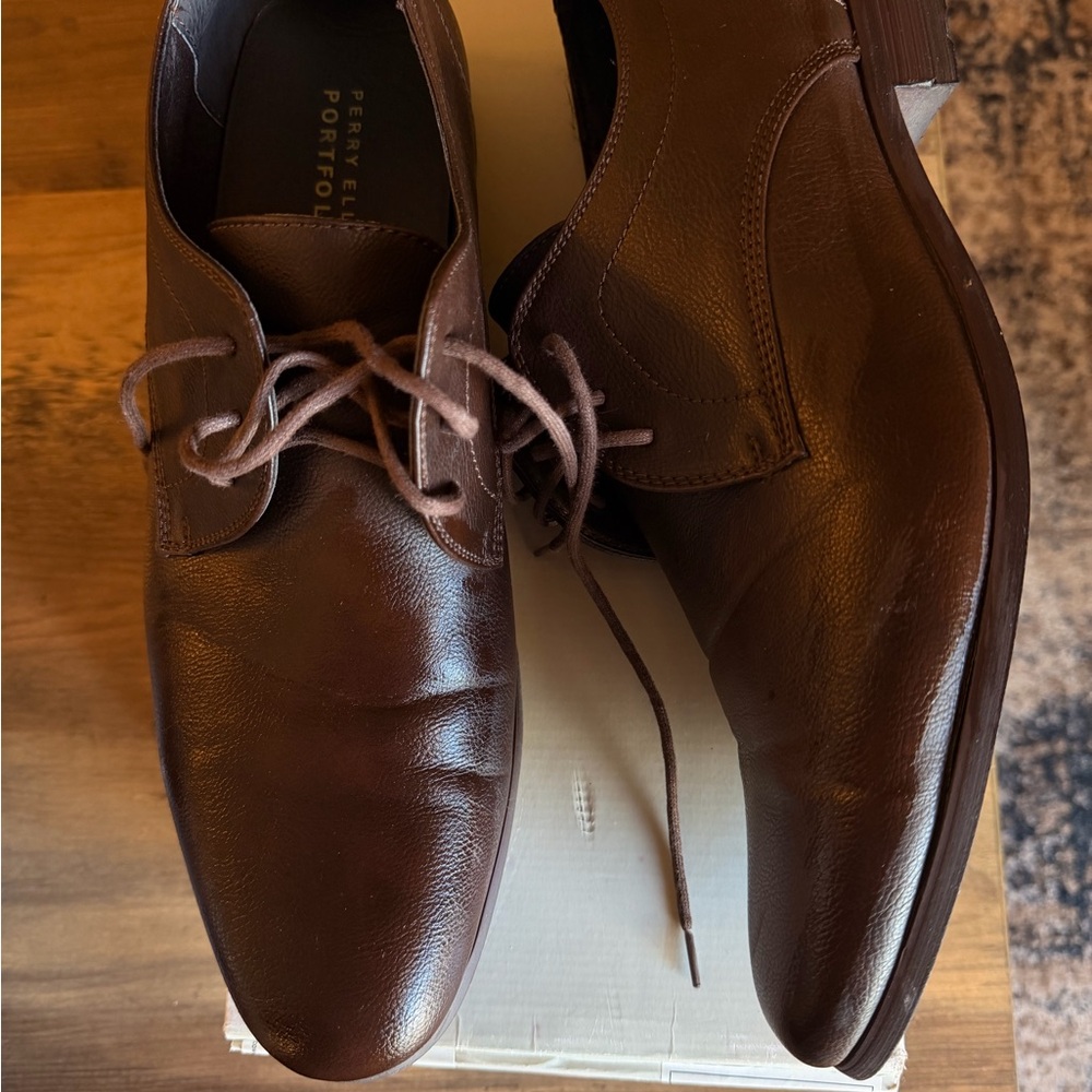 Perry Ellis Men's Dark Brown Leather Oxfords